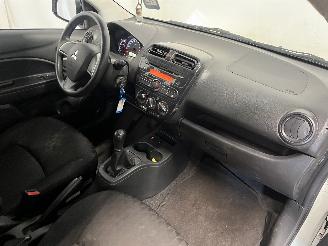 Mitsubishi Space-star Space Star (A0) Hatchback 1.0 12V (3A90(Euro 5)) [52kW]  (05-2012/...)= picture 8