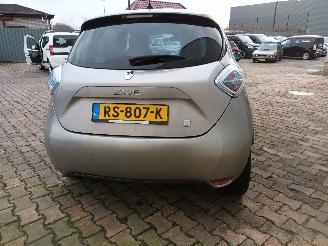 Renault Zoé Zoé (AG) Hatchback 5-drs 65kW (5AQ-601) [65kW]  (06-2012/03-2024) picture 6