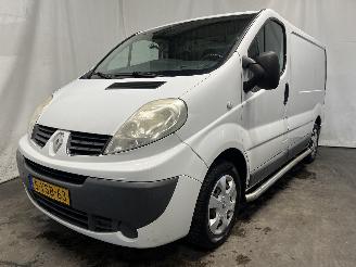 uszkodzony samochody osobowe Renault Trafic Trafic New (FL) Van 2.0 dCi 16V 90 (M9R-630(M9R-A6)) [66kW]  (08-2006/=
06-2014) 2011/11
