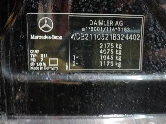 Mercedes E-klasse E (W211) Sedan 2.5 E-230 V6 24V (M272.922) [150kW]  (09-2007/12-2008) picture 6
