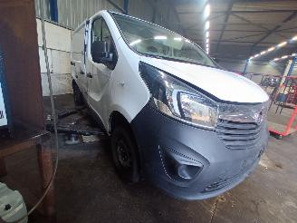 Opel Vivaro Vivaro Van 1.6 CDTI 90 (R9M-408(R9M-A4)) [66kW]  (06-2014/12-2019) picture 2