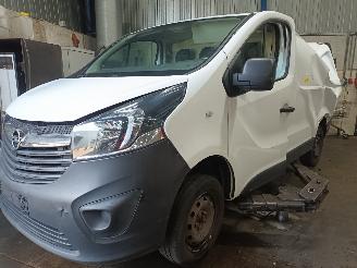 Uttjänta bilar auto Opel Vivaro Vivaro Van 1.6 CDTI 90 (R9M-408(R9M-A4)) [66kW]  (06-2014/12-2019) 2015/3