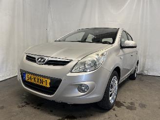 Unfallwagen Hyundai I-20 i20 Hatchback 1.2i 16V (G4LA) [57kW]  (09-2008/12-2012) 2010/2