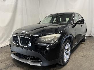 Vaurioauto  passenger cars BMW X1 X1 (E84) SUV sDrive 18i 2.0 16V (N46-B20B) [110kW]  (01-2010/06-2015) 2011/5