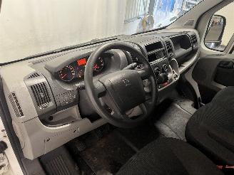 Peugeot Boxer Boxer (U9) Van 2.2 HDi 100 Euro 4 (22DT(4HV)) [74kW]  (04-2006/06-2013=
) picture 23