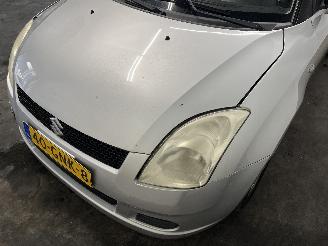 Suzuki Swift Swift (ZA/ZC/ZD1/2/3/9) Hatchback 1.3 VVT 16V (M13A VVT) [68kW]  (02-2=
005/06-2012) picture 9