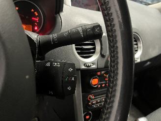 Renault Koleos Koleos I SUV 2.5 16V (2TR-700) [126kW]  (09-2008/06-2017) picture 22