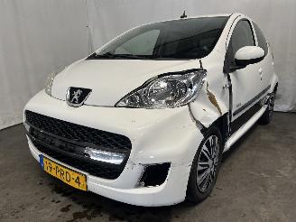 Avarii autoturisme Peugeot 107 107 Hatchback 1.0 12V (384F(1KR)) [50kW]  (06-2005/05-2014) 2011/3
