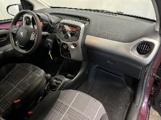 Peugeot 108 108 Hatchback 1.0 12V (1KRFE(CFB)) [51kW]  (05-2014/...) picture 15