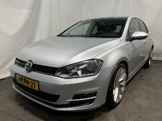Schadeauto Volkswagen Golf Golf VII (AUA) Hatchback 1.6 TDI BlueMotion 16V (CRKB) [81kW]  (01-201=
3/03-2020) 2013/6