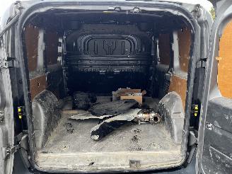 Fiat Doblo Doblo Cargo (263) Van 1.6 D Multijet (55280444) [77kW]  (02-2010/07-20=
22) picture 13