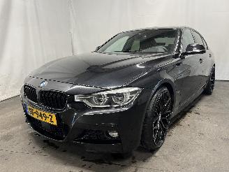 Unfallwagen BMW 3-serie 3 serie (F30) Sedan 330e (B48-B20A) [185kW]  (11-2015/10-2018) 2016/11