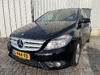 Damaged car Mercedes B-klasse B (W246/W242) Hatchback 2.2 B-220 CDI BlueEFFICIENCY,d 16V (OM651.930(=
Euro 6)) [125kW]  (11-2011/12-2018) 2013/10