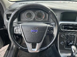 Volvo V-60 V60 I (FW/GW) Combi 1.6 T4 16V Flexifuel (B4164T2) [132kW]  (04-2011/1=
2-2015) picture 18