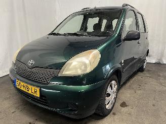 škoda osobní automobily Toyota Yaris Yaris Verso (P2) MPV 1.3 16V (2NZFE) [63kW]  (08-1999/10-2002) 2001/6