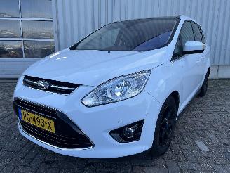 Voiture accidenté Ford Grand C-Max Grand C-Max (DXA) MPV 2.0 TDCi 16V (TXDB(Euro 5)) [120kW]  (12-2010/06=
-2019) 2014/3