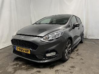 Voiture accidenté Ford Fiesta Fiesta 7 Hatchback 1.5 TDCi 120 (XWJA(Euro 5)) [88kW]  (05-2017/07-202=
3) 2018/4