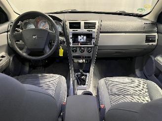 Dodge Avenger Avenger (JS) Sedan 2.0 16V (ECN) [115kW]  (06-2007/12-2011) picture 12
