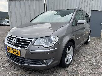 damaged passenger cars Volkswagen Touran Touran (1T1/T2) MPV 1.4 16V TSI 140 (BMY) [103kW]  (02-2006/05-2010) 2007/2