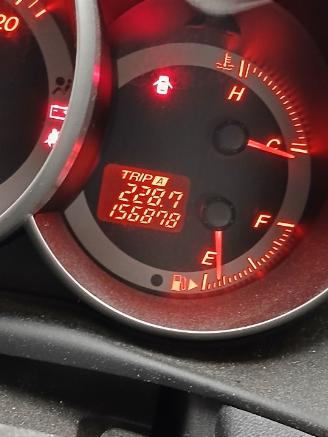 Mazda 3 3 (BK12) Sedan 2.0i 16V (LFN7) [110kW]  (10-2003/12-2009) picture 2