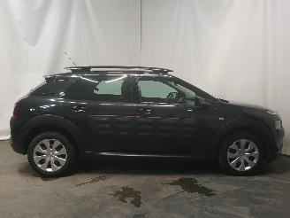 Citroën C4 C4 Cactus (0B/0P) Hatchback 5-drs 1.2 PureTech 82 12V (EB2F(HMZ)) [60k=
W]  (09-2014/...) picture 7