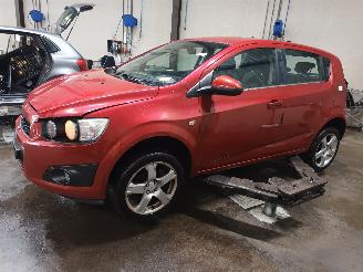 Uttjänta bilar auto Chevrolet Aveo Aveo (300) Hatchback 1.4 16V (LDD) [74kW]  (03-2011/12-2015) 2013/4