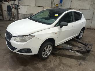 Uttjänta bilar auto Seat Ibiza Ibiza IV (6J5) Hatchback 5-drs 1.2 TDI Ecomotive (CFWA) [55kW]  (06-20=
10/05-2015) 2011/1