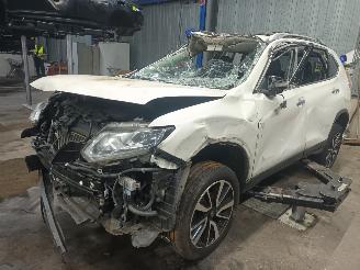 Coche siniestrado Nissan X-Trail X-Trail (T32) SUV 1.6 Energy dCi 130 All Mode (R9M) [96kW]  (12-2013/.=
=2E.) 2009
