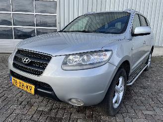 Vaurioauto  passenger cars Hyundai Santa Fe Santa Fe II (CM) SUV 2.2 CRDi 16V 4x2 (D4EB) [114kW]  (03-2006/12-2009=
) 2007/6