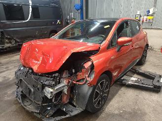 demontáž osobní automobily Renault Clio Clio IV (5R) Hatchback 5-drs 1.2 16V (D4F-740(D4F-D7)) [54kW]  (11-201=
2/08-2021) 2015/8