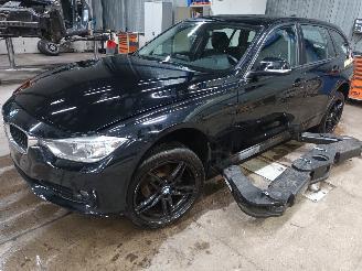 Uttjänta bilar auto BMW 3-serie 3 serie Touring (F31) Combi 318d 2.0 16V (N47-D20C) [105kW]  (11-2012/=
06-2015) 2013/11