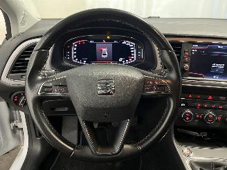 Seat Leon Leon ST (5FF) Combi 5-drs 1.0 TSI 12V (DKRF) [85kW]  (05-2015/08-2020)= picture 16