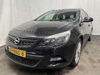 Schadeauto Opel Astra Astra J Sports Tourer (PD8/PE8/PF8) Combi 1.4 Turbo 16V (A14NET(Euro 5=
)) [103kW]  (10-2010/10-2015) 2012/6