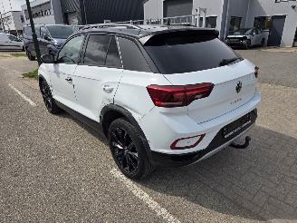 Volkswagen T-Roc 1.5 TSI DSG    First registration 16-05-2023 picture 4
