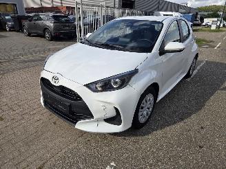 Damaged car Toyota Yaris Hybrid 2026/4