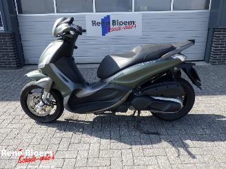 Unfall Kfz Motorrad Piaggio Beverly 350 S 2020/5
