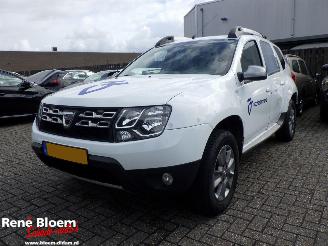 Vaurioauto  passenger cars Dacia Duster 1.2 TCE 4x4 Laureate 125pk 2018/2