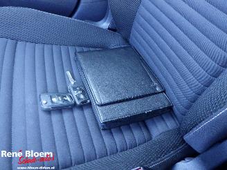 Volkswagen Golf 1.6 TDI Variant Comfortline 110pk DSG picture 19