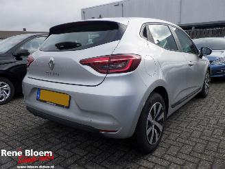 Avarii autoturisme Renault Clio 1.0 TCE 90 Equilibre 91pk 2022/12