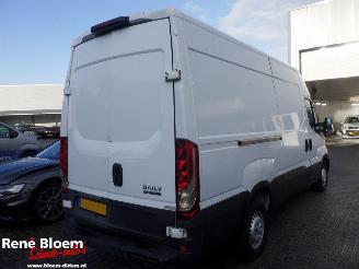 Iveco Daily 35S16V 2.3 352 H2 Automaat 156pk picture 4