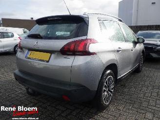 Auto incidentate Peugeot 2008 1.2 PureTech Active Airco 5drs 2017/10