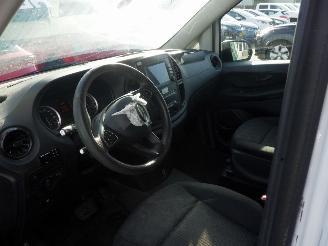 Mercedes eVito Extra Lang 66kWh Automaat Koelwagen picture 13