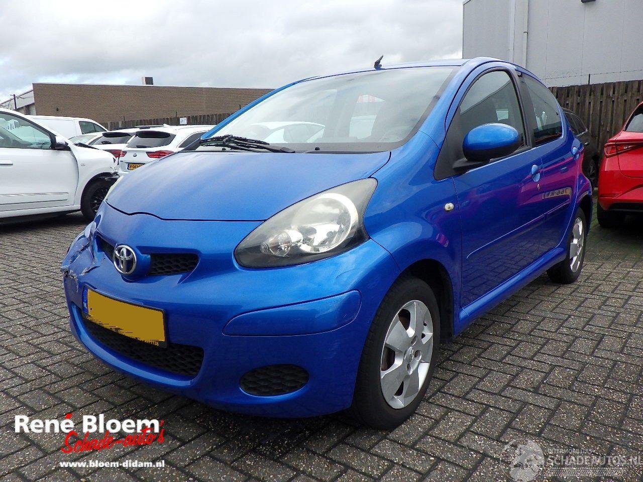 Toyota Aygo 1.0-12V Dynamic Blue