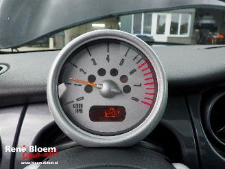 Mini Mini COOPER 1.6 Chili Automaat picture 14