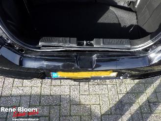 Suzuki Swift 1.2 Select Smart Hybrid Navi picture 10