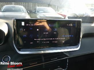 Peugeot e-2008 EV Allure Avantage 54kWh 156pk picture 17