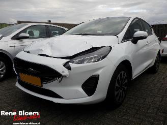 uszkodzony samochody osobowe Ford Fiesta 1.0 EcoBoost Hybrid Titanium 2023/1