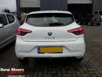 Renault Clio 1.0 TCE 90 Equilibre picture 3