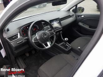 Renault Clio 1.0 TCE 90 Equilibre picture 13