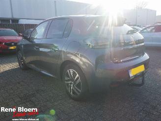 Peugeot 208 1.5 BlueHDi Allure Pack picture 6